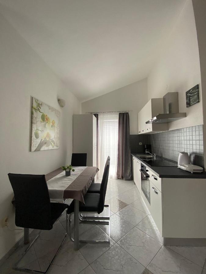 Apartment Marija *