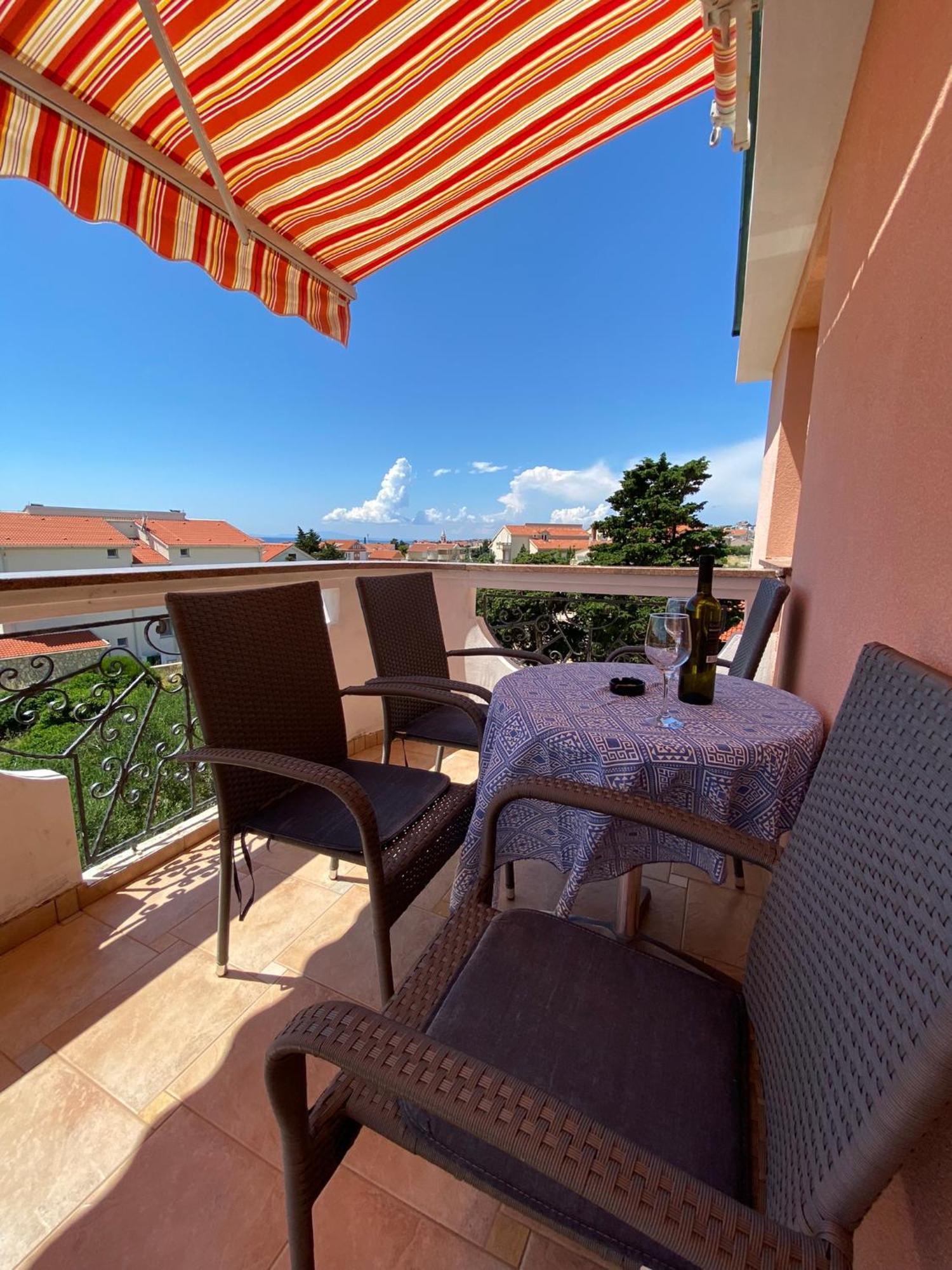 Apartment Marija Novalja